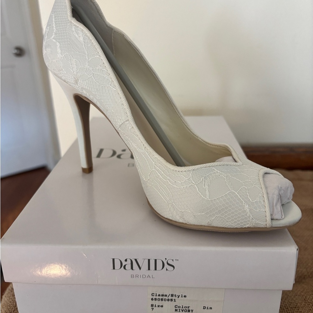 David's Bridal White Peep Toe Heels